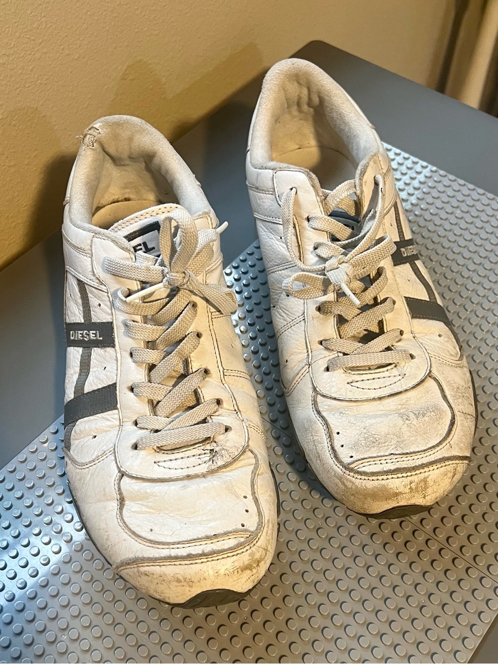Diesel Men's White Athletic Sneakers 10.5